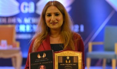 Fashion Designer Ms Pooja Motwani wins Golden Achievers Award